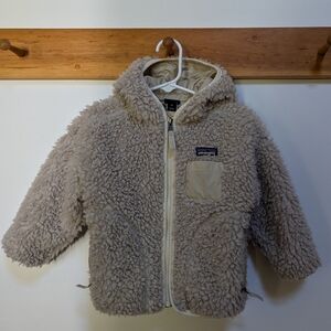 Patagonia Retro-X Hooded Jacket 2T in Natural